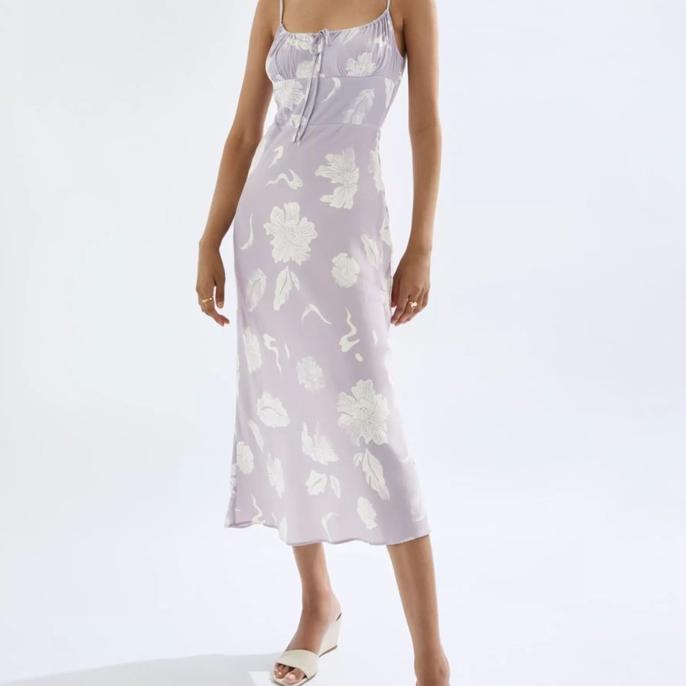 Aritzia | Wilfred | Bellow Dress | Slip-style Midi Dress